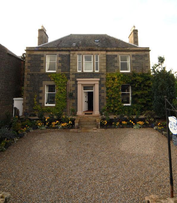 Lornebank Homestay Lauder Exterior photo